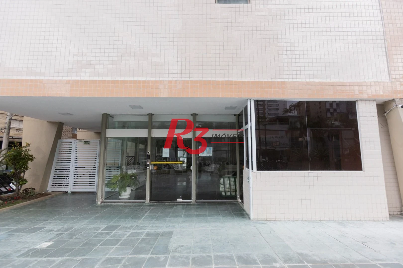 Apartamento com 3 dormitórios à venda, 152 m² por R$ 1.000.000,00 - José Menino - Santos/SP