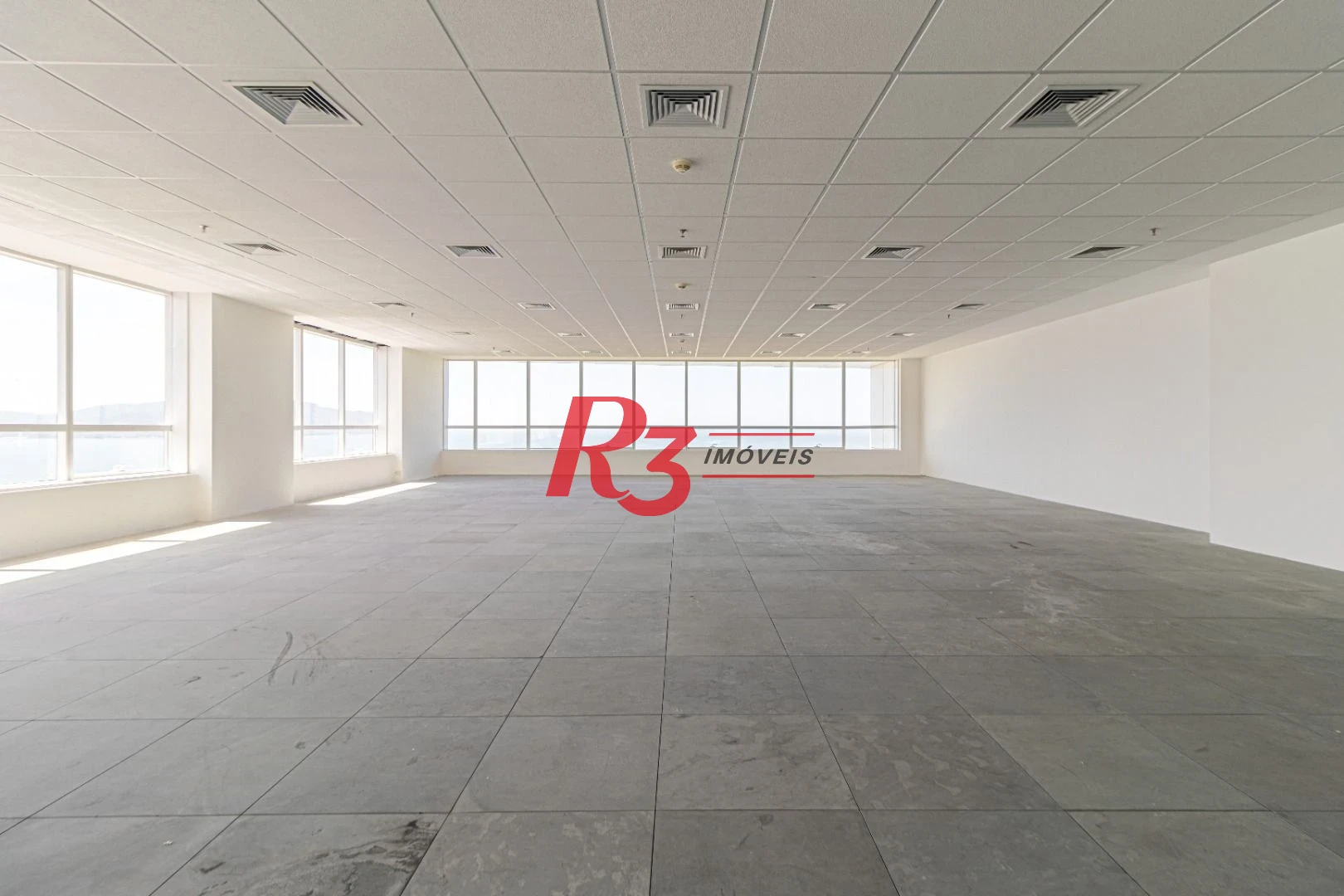 Sala para alugar, 238 m² por R$ 18.752,53/mês - José Menino - Santos/SP