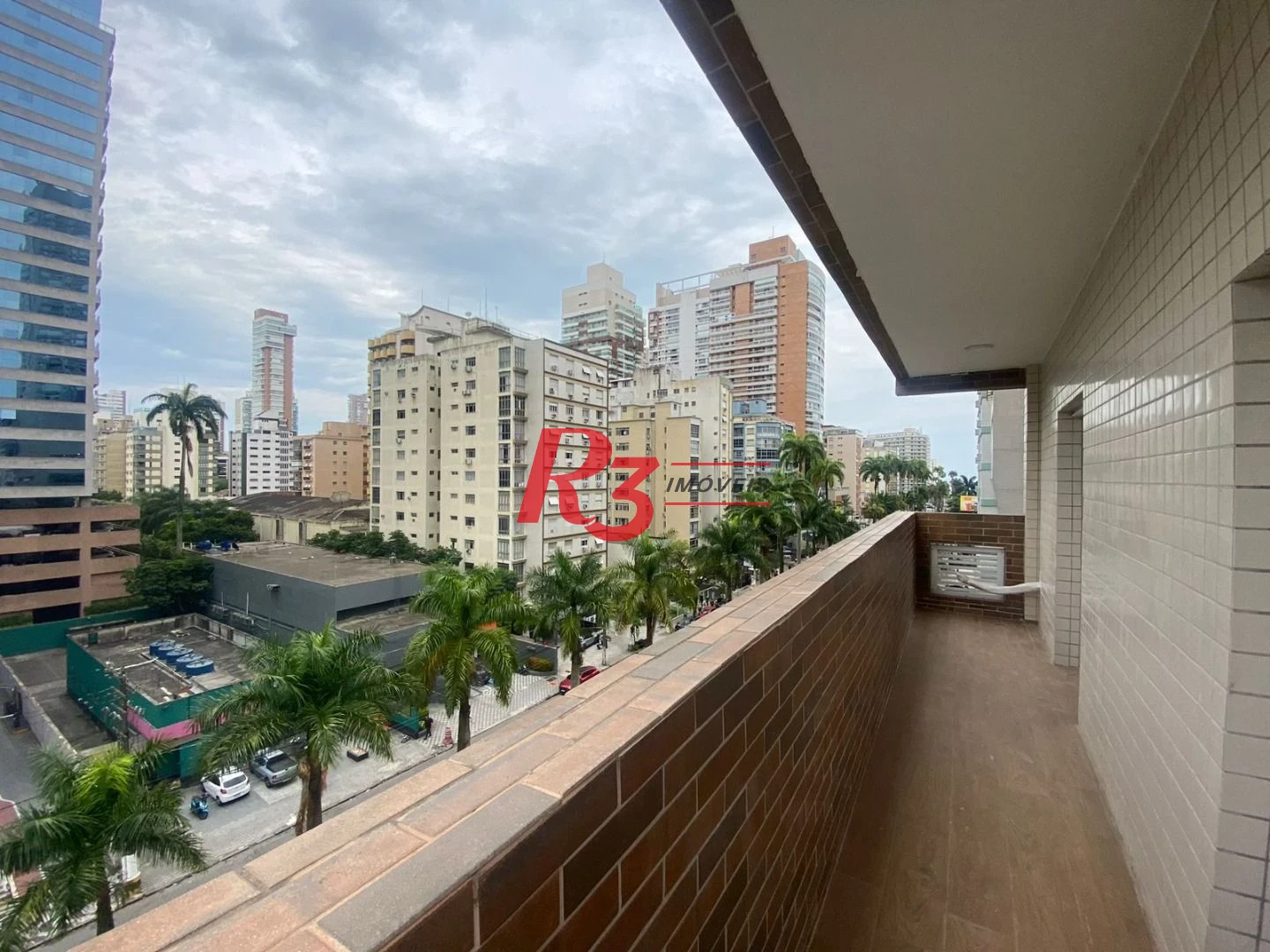 Apartamento com 3 dormitórios à venda, 123 m² por R$ 870.000,00 - Gonzaga - Santos/SP