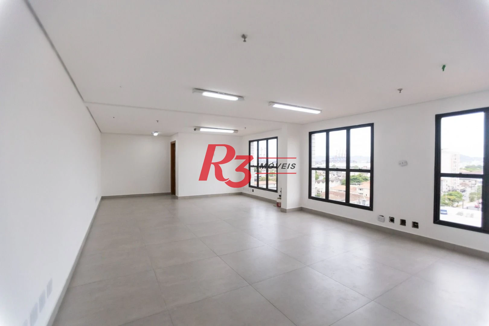 Conjunto para alugar, 57 m² por R$ 3.400,00/mês - Embaré - Santos/SP
