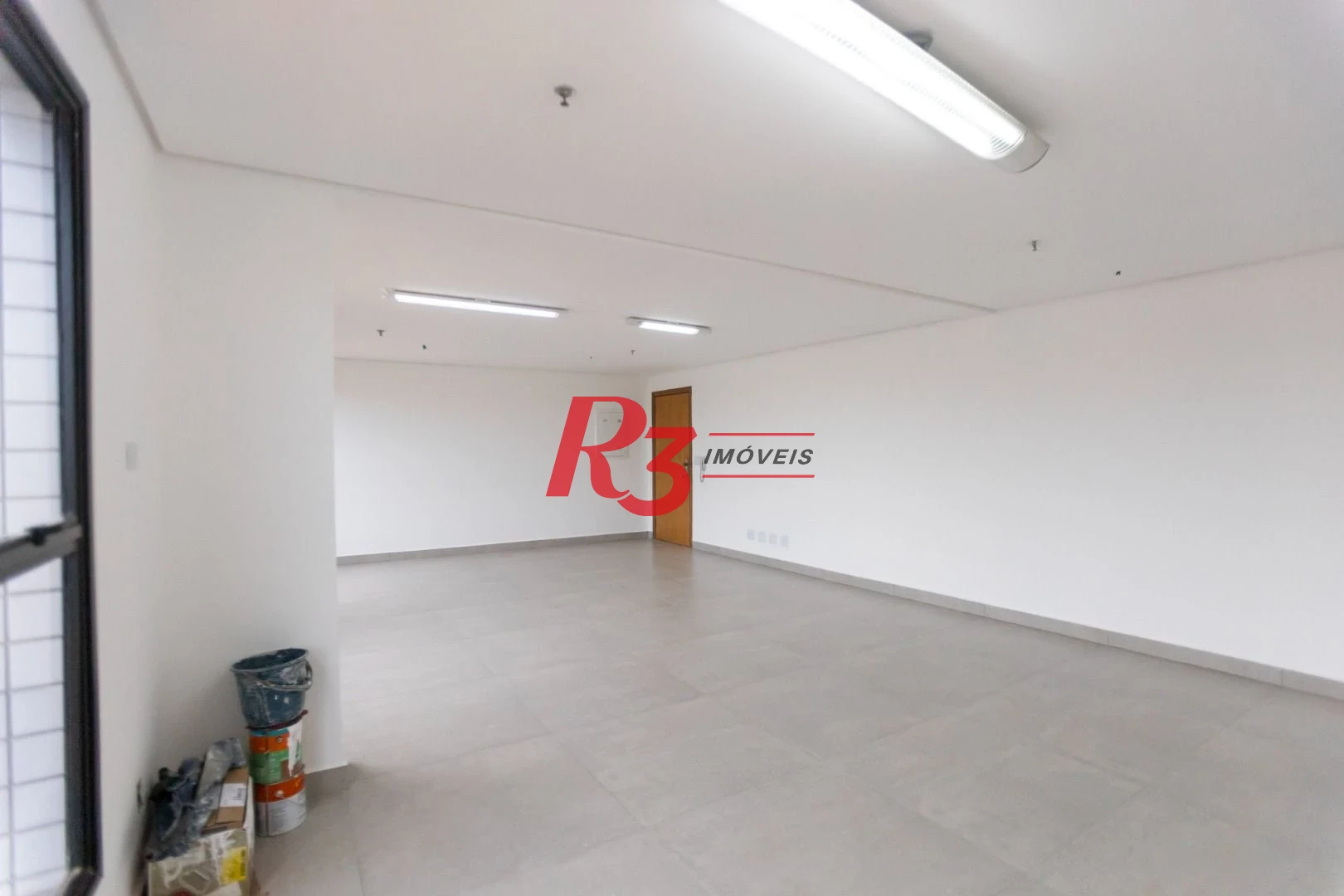 Conjunto para alugar, 57 m² por R$ 3.400,00/mês - Embaré - Santos/SP