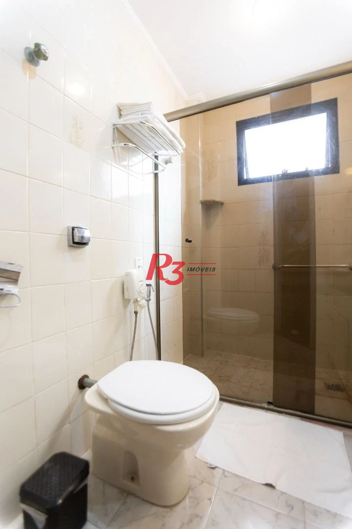 Flat com 1 dormitório à venda, 50 m² por R$ 300.000,00 - Gonzaga - Santos/SP
