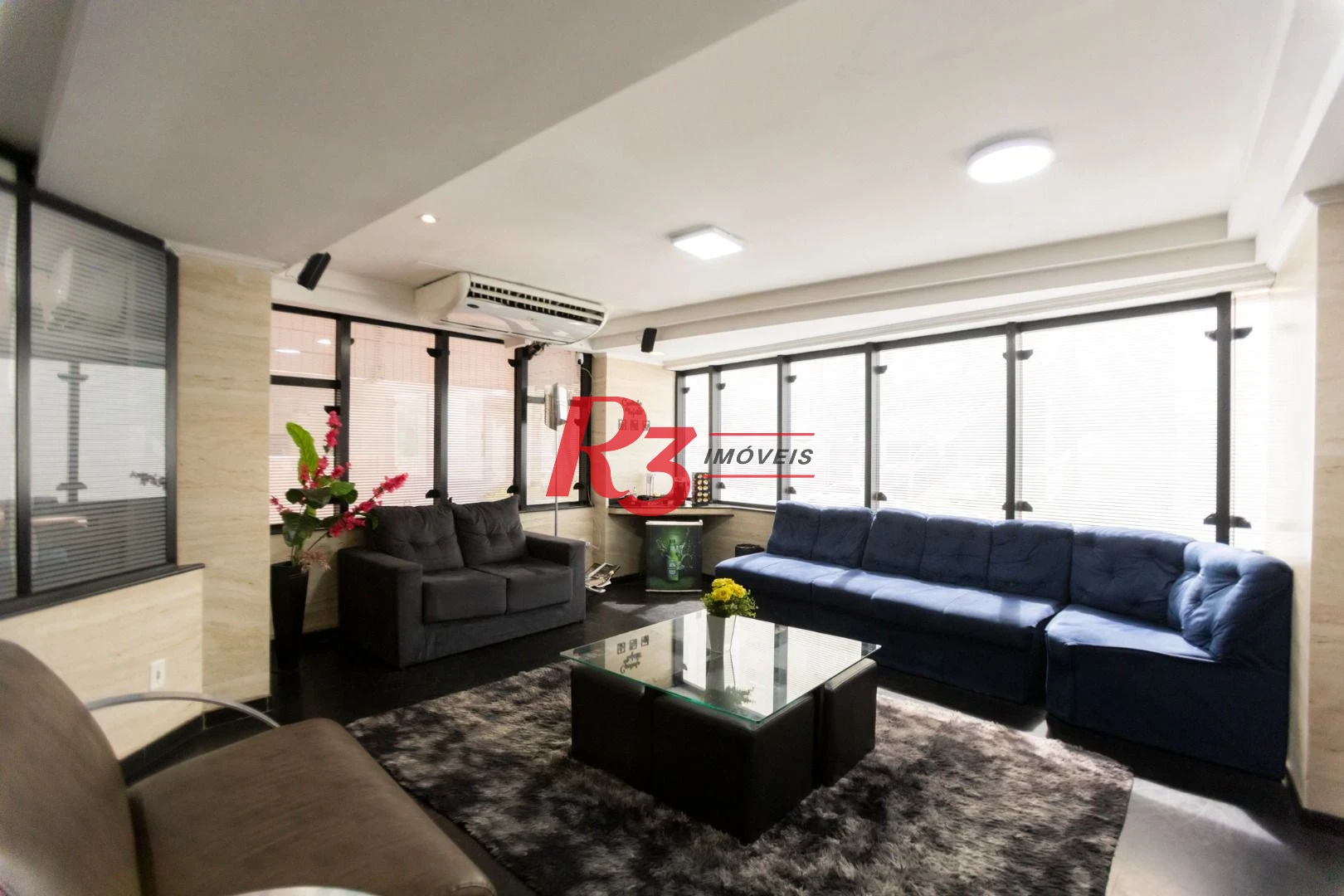 Flat com 1 dormitório à venda, 50 m² por R$ 300.000,00 - Gonzaga - Santos/SP