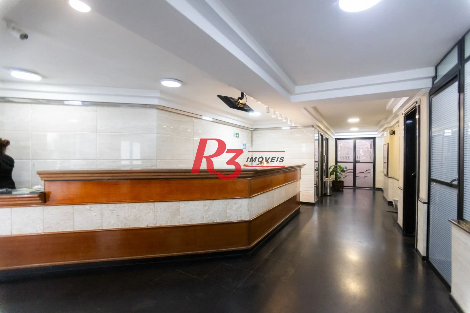 Flat com 1 dormitório à venda, 50 m² por R$ 300.000,00 - Gonzaga - Santos/SP