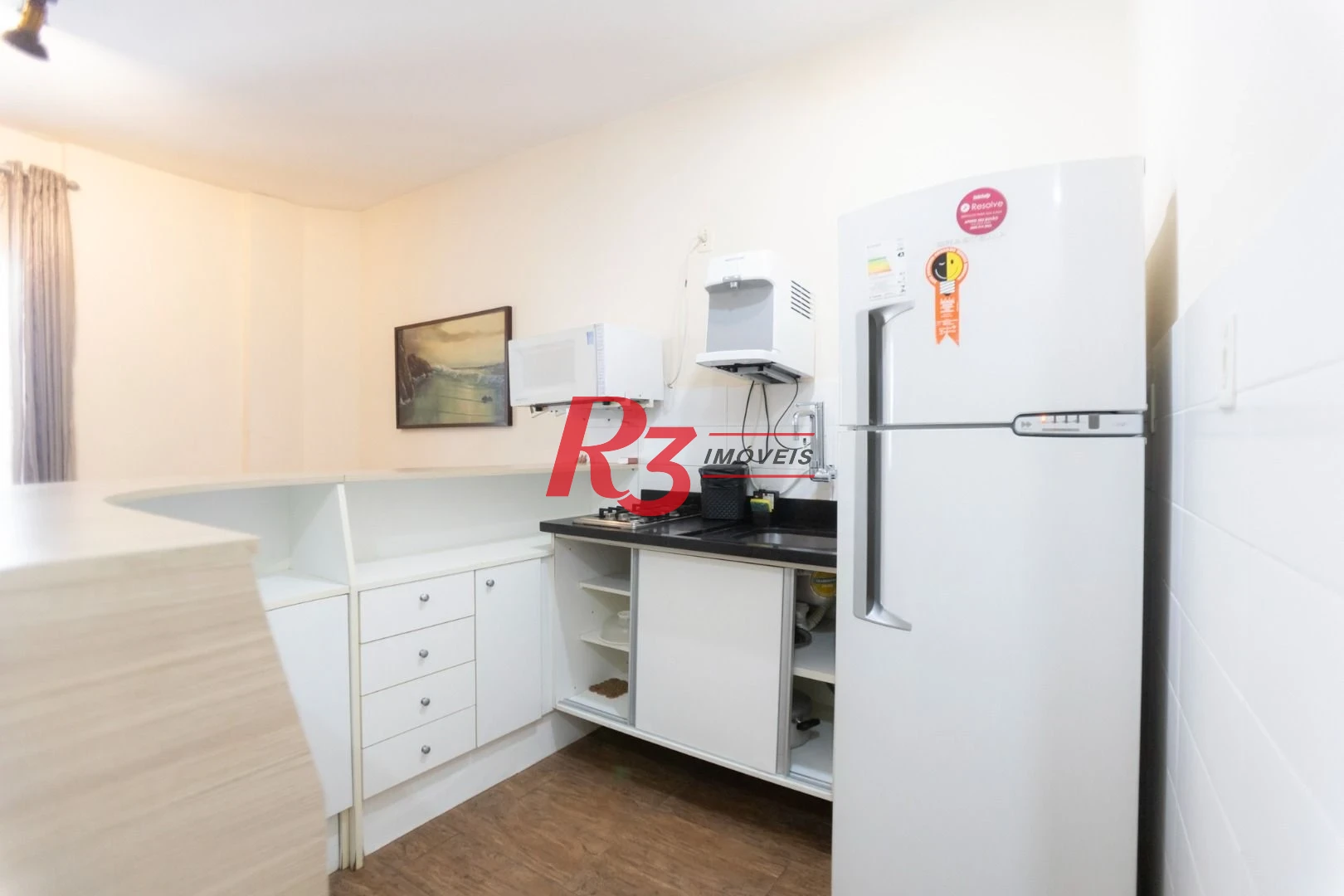 Flat com 1 dormitório à venda, 50 m² por R$ 300.000,00 - Gonzaga - Santos/SP