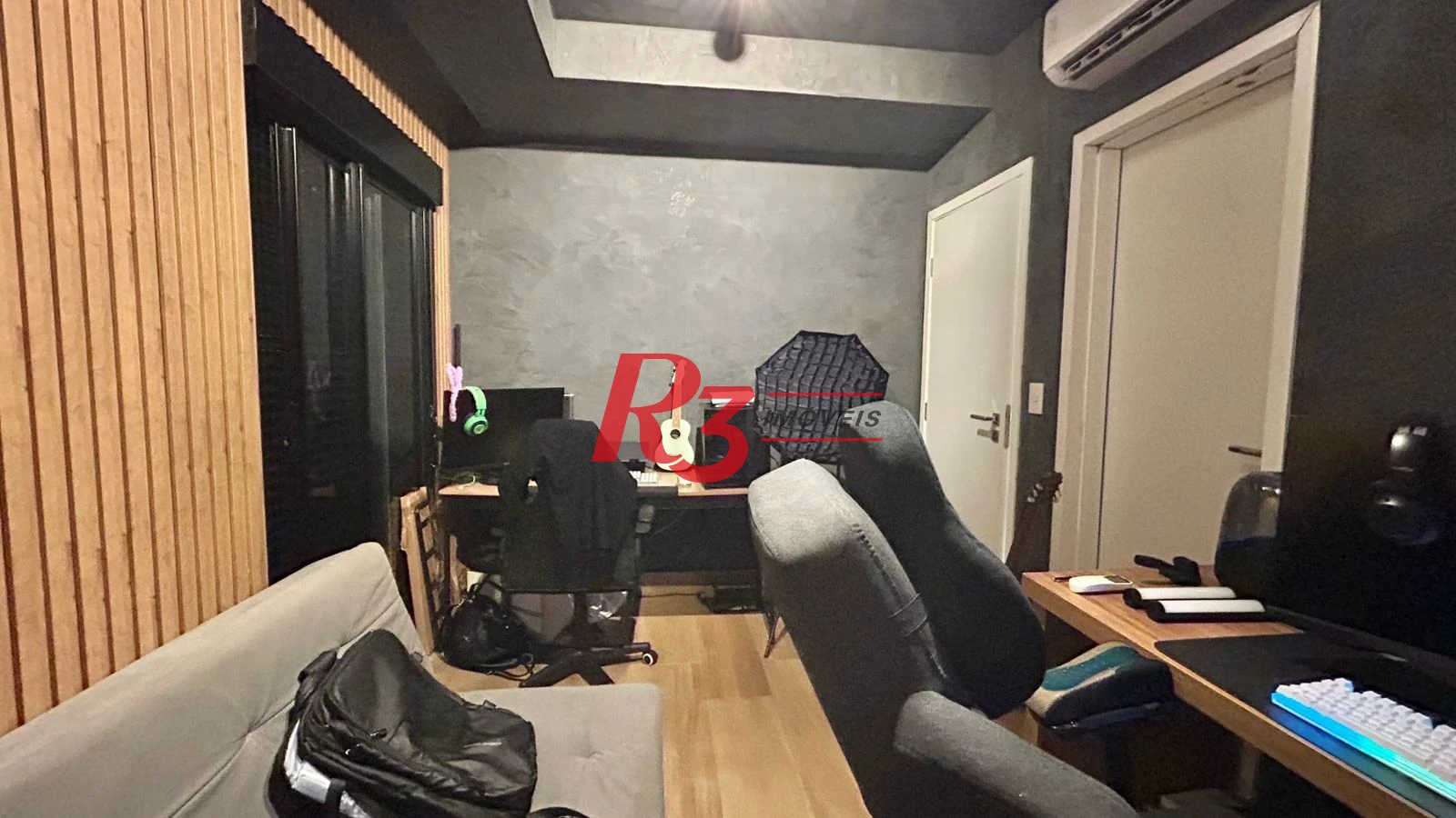Apartamento com 2 dormitórios à venda, 83 m² por R$ 1.650.000,00 - Boqueirão - Santos/SP