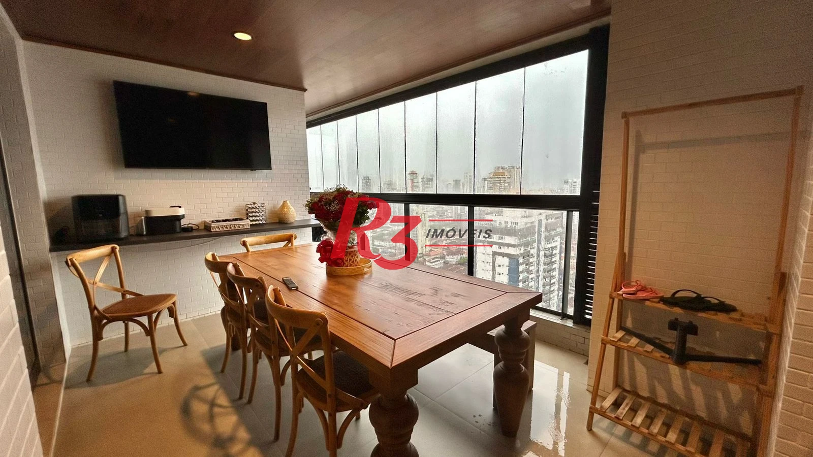 Apartamento com 2 dormitórios à venda, 83 m² por R$ 1.650.000,00 - Boqueirão - Santos/SP
