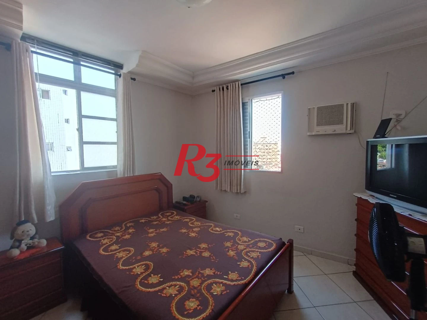 Apartamento com 3 dormitórios à venda, 120 m² por R$ 354.000,00 - Centro - São Vicente/SP