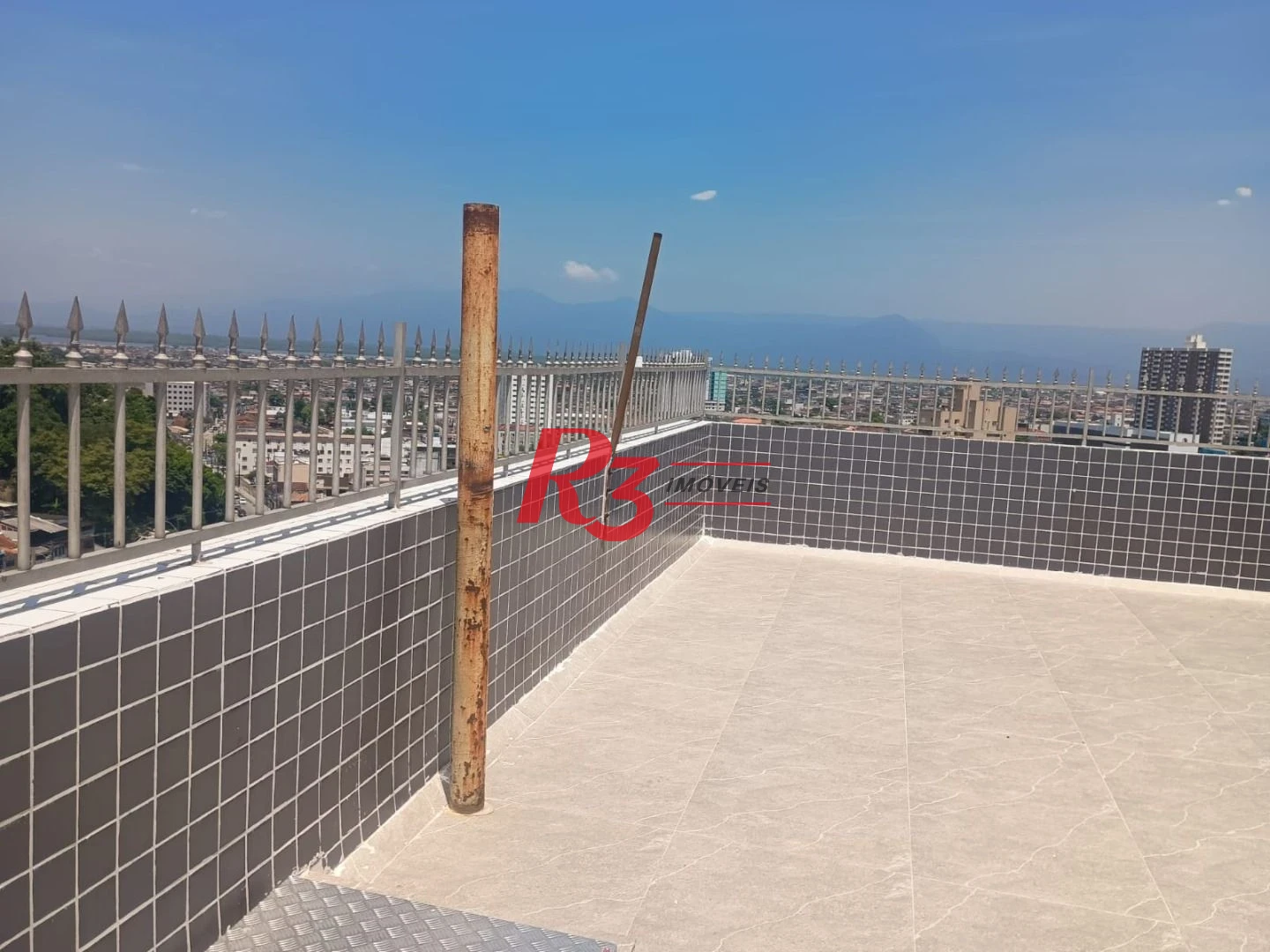Apartamento com 3 dormitórios à venda, 120 m² por R$ 354.000,00 - Centro - São Vicente/SP