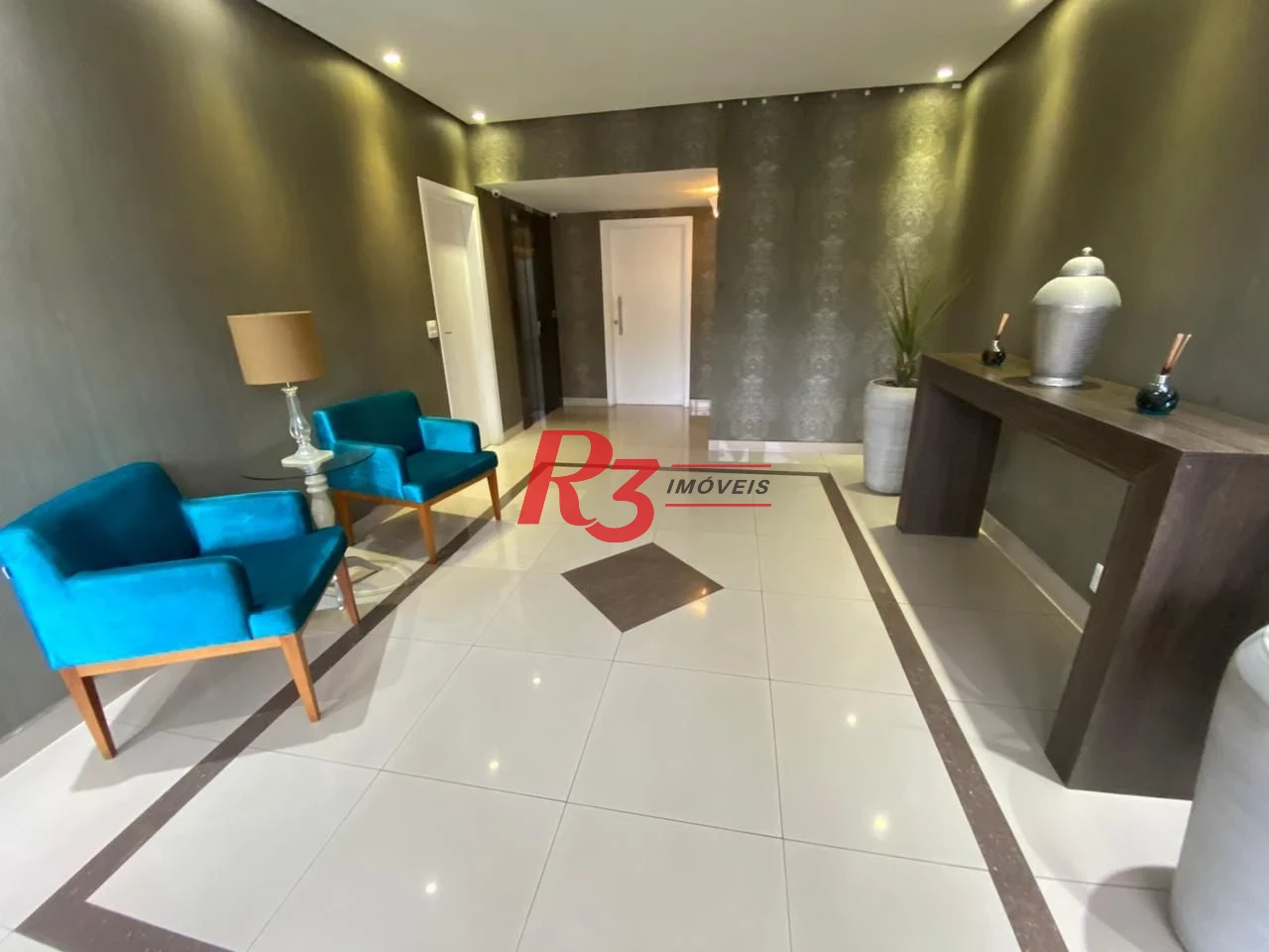 Apartamento com 2 dormitórios para alugar, 58 m² por R$ 4.900,00/mês - José Menino - Santos/SP