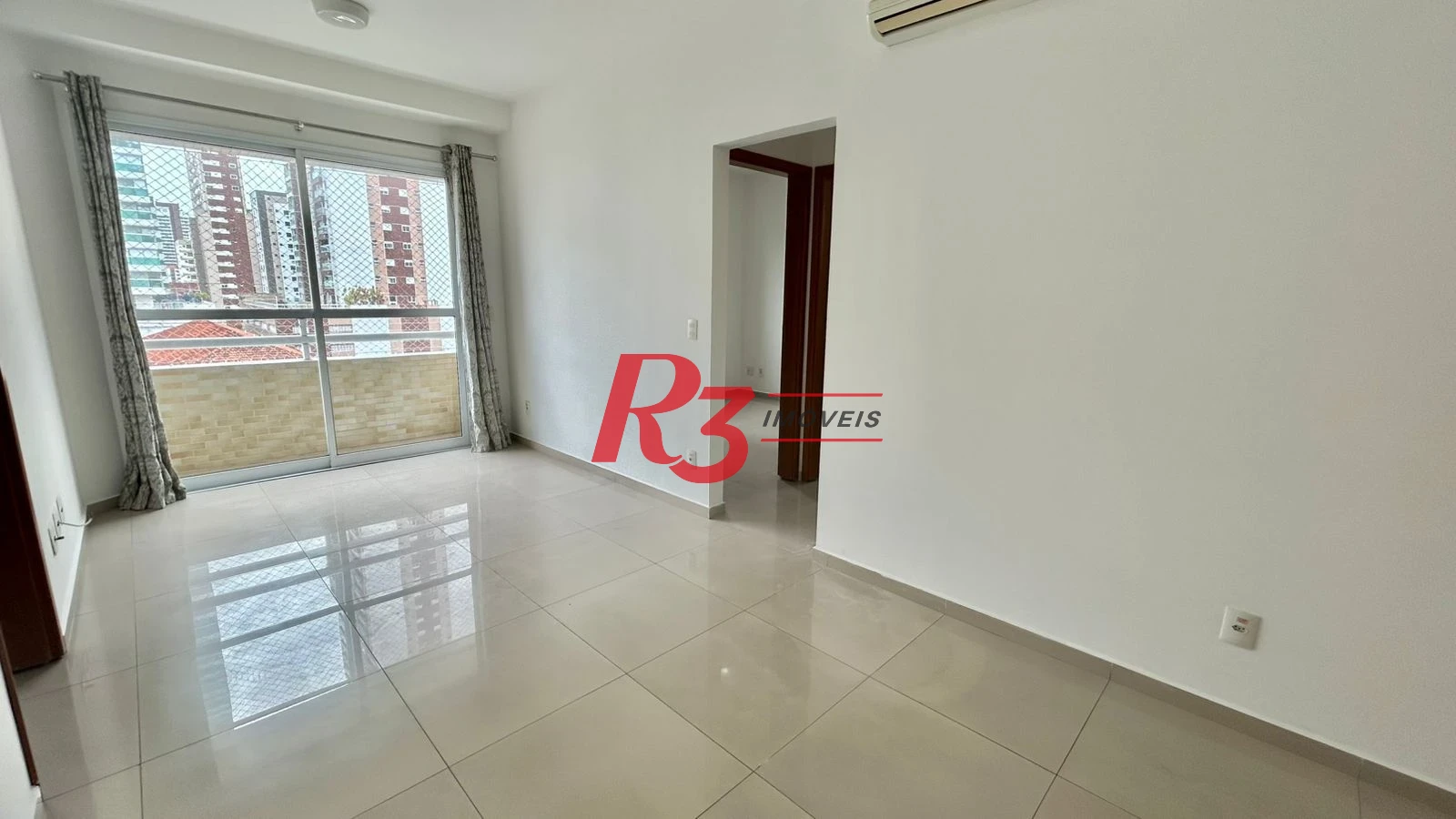 Apartamento com 2 dormitórios para alugar, 58 m² por R$ 4.900,00/mês - José Menino - Santos/SP