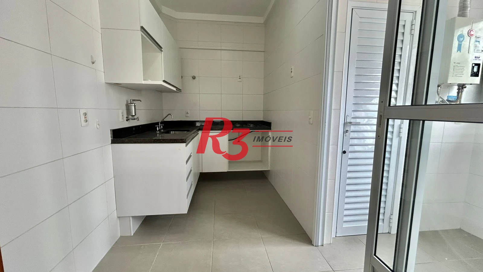 Apartamento com 2 dormitórios para alugar, 58 m² por R$ 4.900,00/mês - José Menino - Santos/SP
