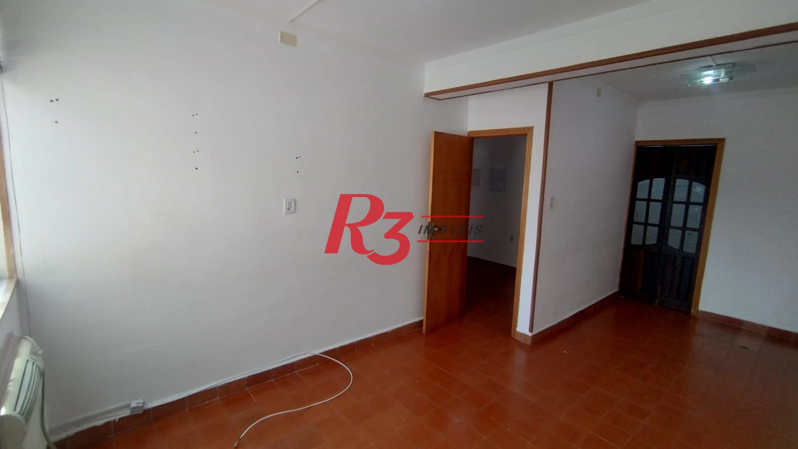 Sala, 47 m² - venda por R$ 280.000,00 ou aluguel por R$ 3.000,00/mês - Centro - São Vicente/SP