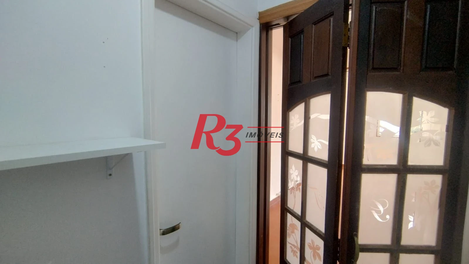 Sala, 47 m² - venda por R$ 280.000,00 ou aluguel por R$ 3.000,00/mês - Centro - São Vicente/SP