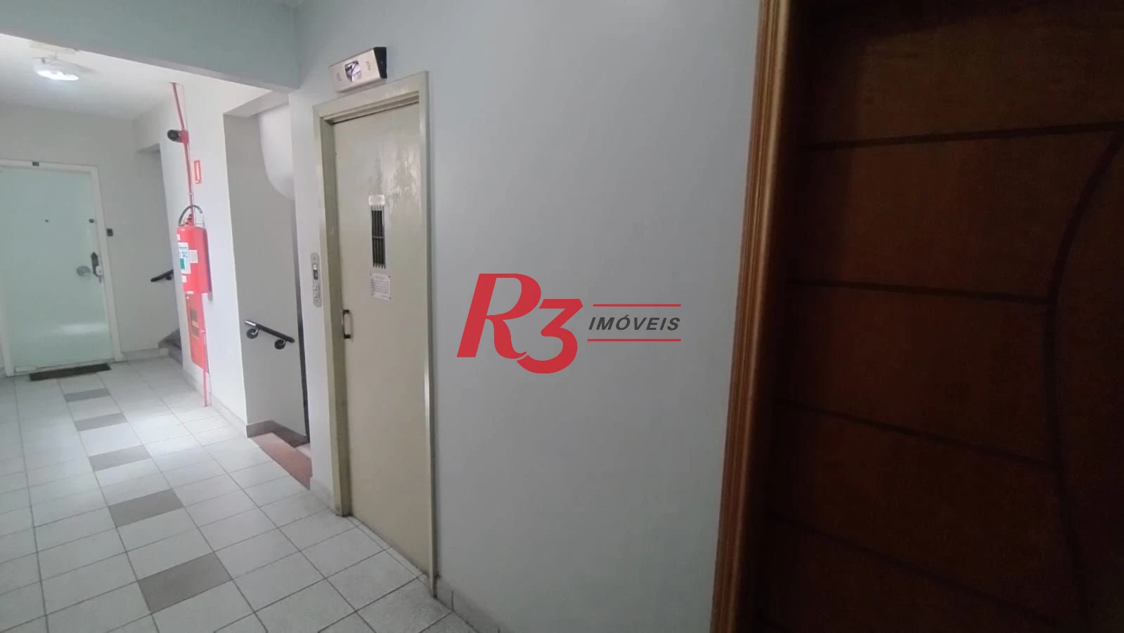 Sala, 47 m² - venda por R$ 280.000,00 ou aluguel por R$ 3.000,00/mês - Centro - São Vicente/SP