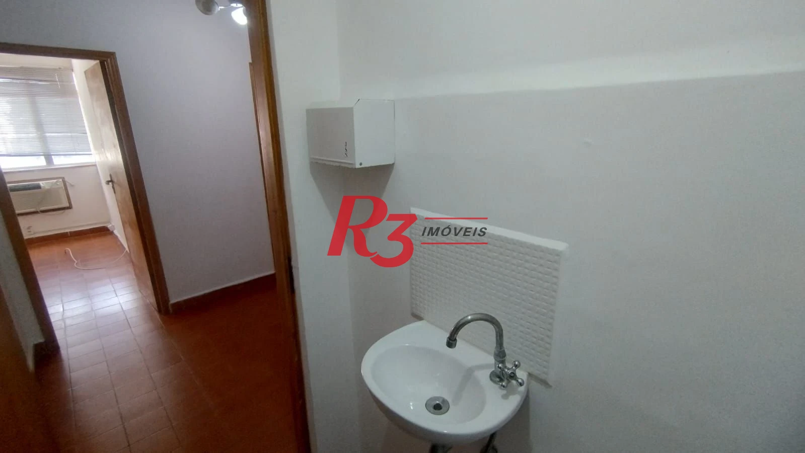 Sala, 47 m² - venda por R$ 280.000,00 ou aluguel por R$ 3.000,00/mês - Centro - São Vicente/SP