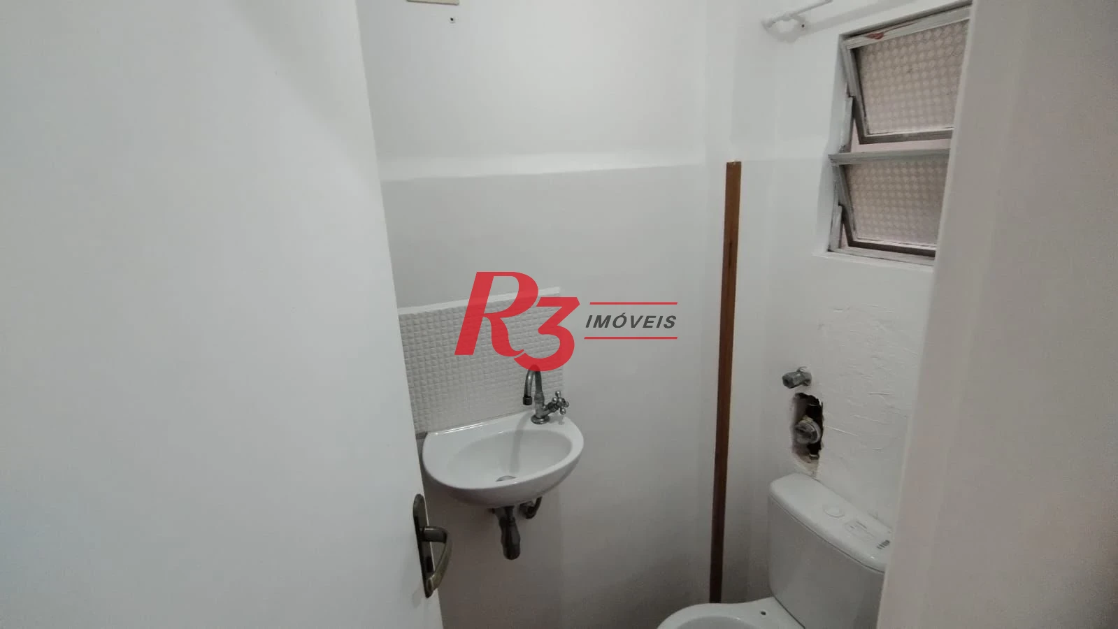 Sala, 47 m² - venda por R$ 280.000,00 ou aluguel por R$ 3.000,00/mês - Centro - São Vicente/SP