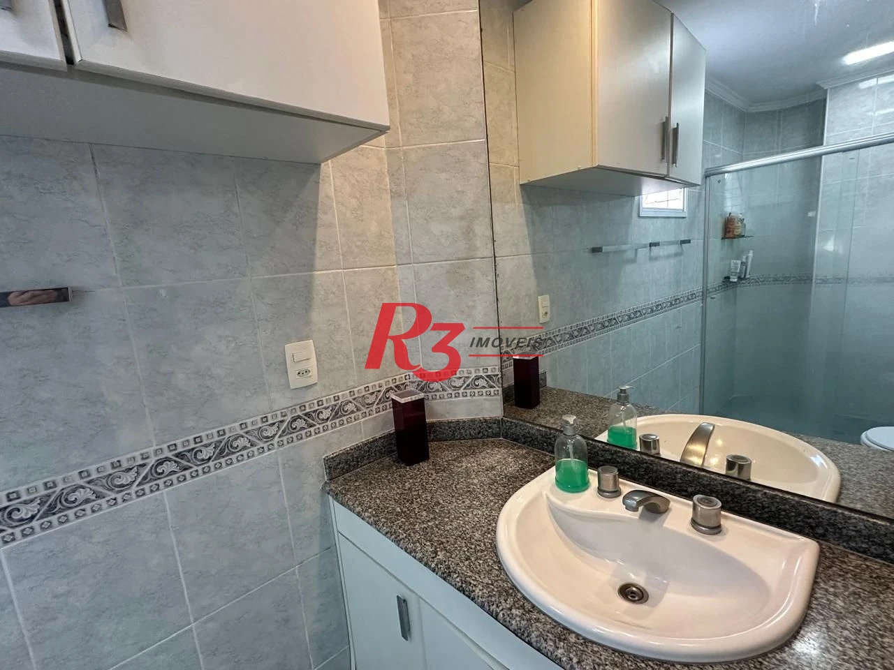 Apartamento com 3 dormitórios à venda, 141 m² por R$ 1.750.000,00 - Gonzaga - Santos/SP