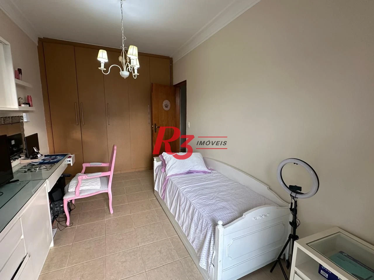 Apartamento com 3 dormitórios à venda, 141 m² por R$ 1.750.000,00 - Gonzaga - Santos/SP