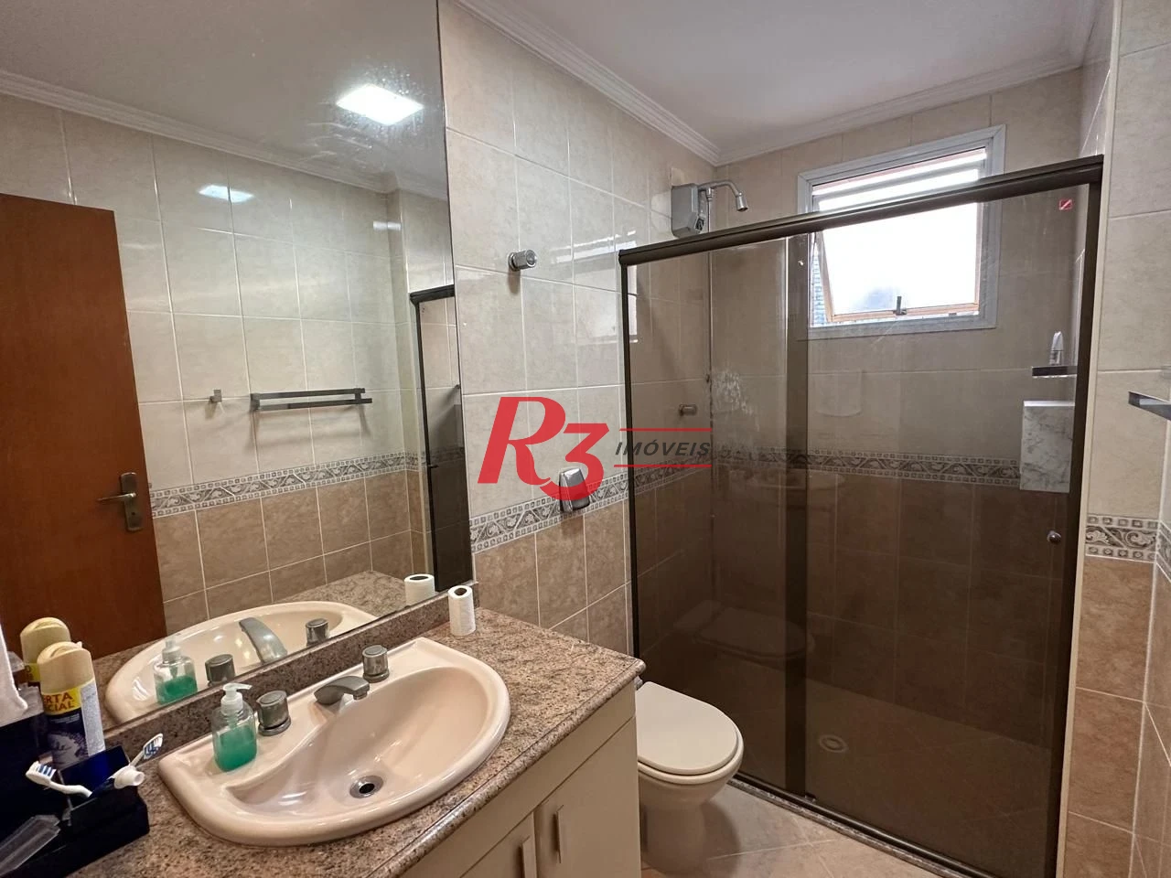 Apartamento com 3 dormitórios à venda, 141 m² por R$ 1.750.000,00 - Gonzaga - Santos/SP
