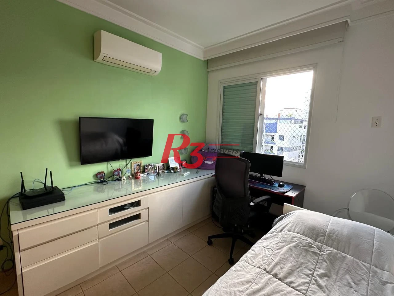 Apartamento com 3 dormitórios à venda, 141 m² por R$ 1.750.000,00 - Gonzaga - Santos/SP