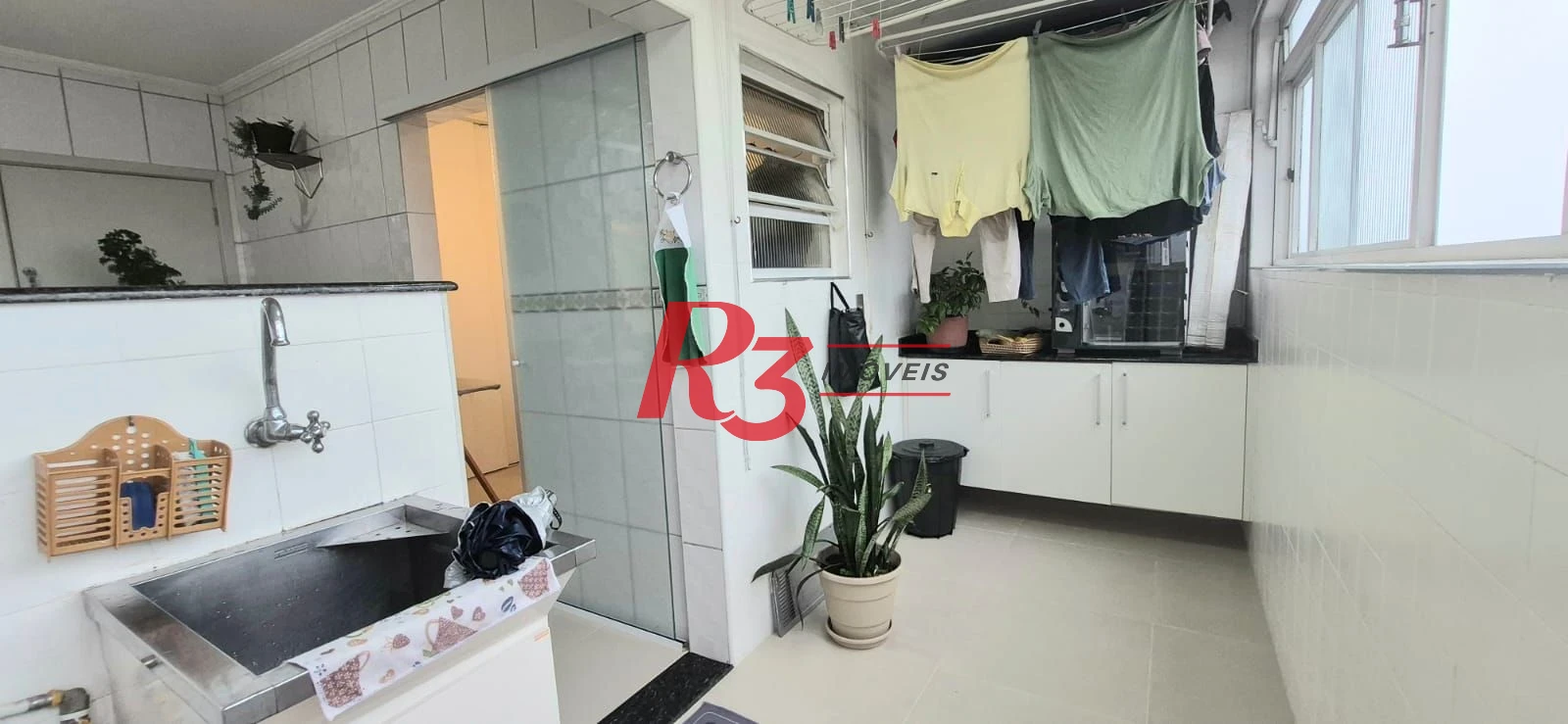 Apartamento com 2 dormitórios à venda, 104 m² por R$ 780.000,00 - Aparecida - Santos/SP