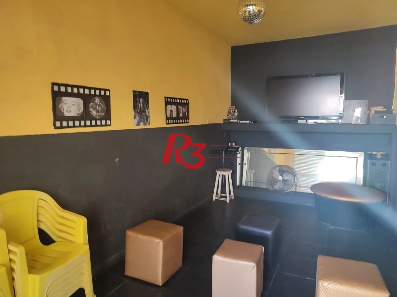 Casa com 3 dormitórios à venda, 290 m² por R$ 2.200.000,00 - Boqueirão - Santos/SP
