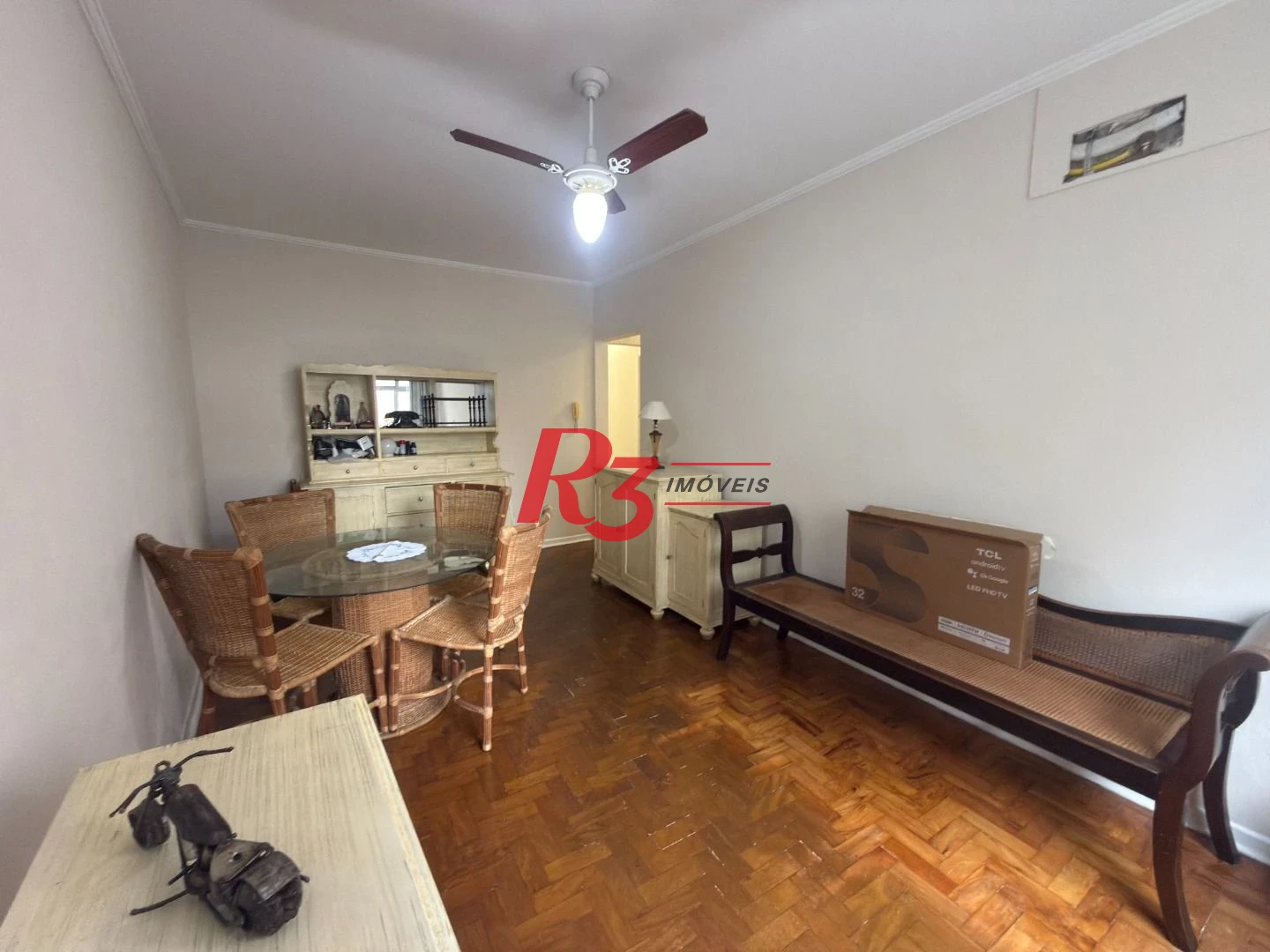 Apartamento com 1 dormitório para alugar, 69 m² por R$ 3.500,00/mês - Gonzaga - Santos/SP