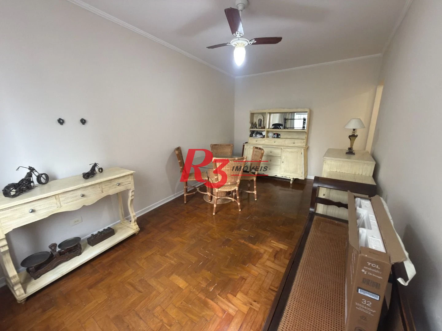 Apartamento com 1 dormitório para alugar, 69 m² por R$ 3.500,00/mês - Gonzaga - Santos/SP