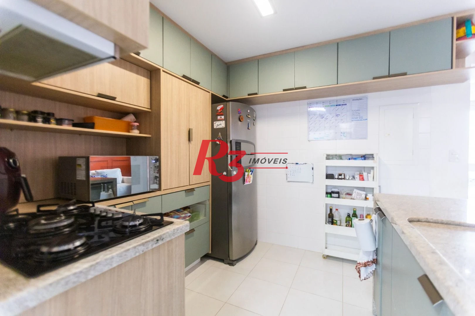 Apartamento com 3 dormitórios à venda, 104 m² por R$ 720.000,00 - Marapé - Santos/SP