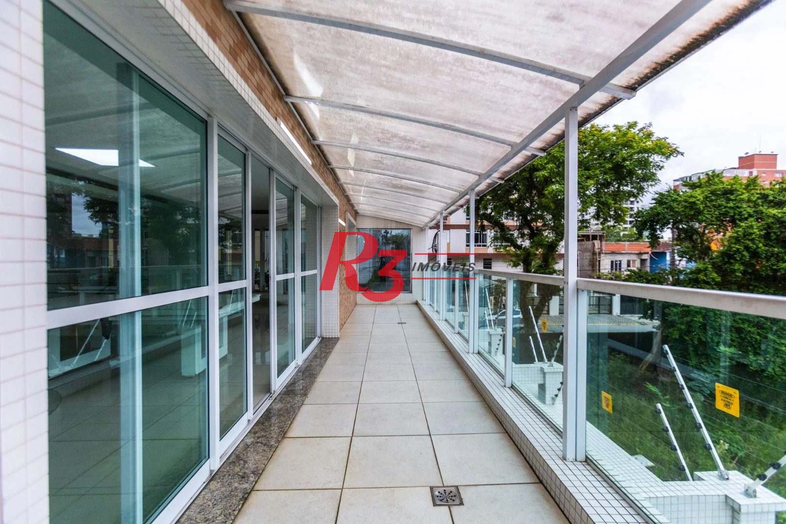 Apartamento com 3 dormitórios à venda, 104 m² por R$ 720.000,00 - Marapé - Santos/SP