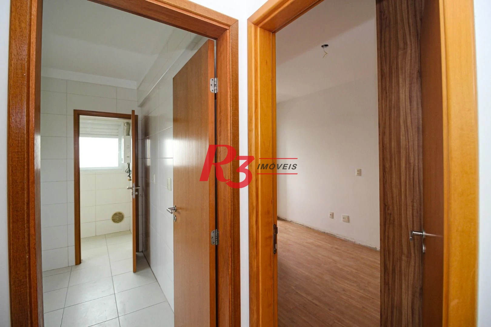 Apartamento com 1 dormitório para alugar, 60 m² por R$ 3.600,00/mês - Ponta da Praia - Santos/SP