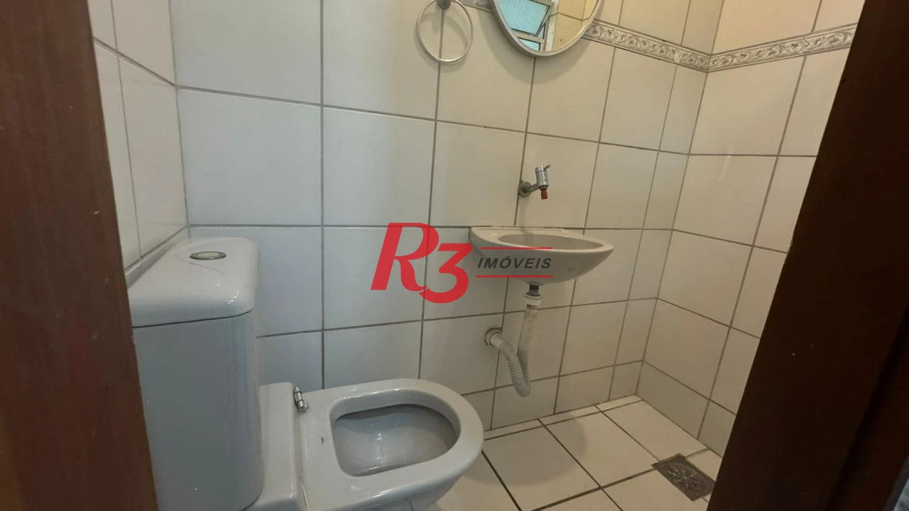 Casa para alugar, 75 m² por R$ 3.500,02/mês - Macuco - Santos/SP