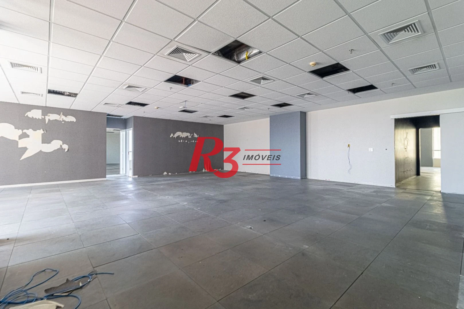 Sala, 238 m² - venda por R$ 2.861.400,00 ou aluguel por R$ 20.579,92/mês - José Menino - Santos/SP