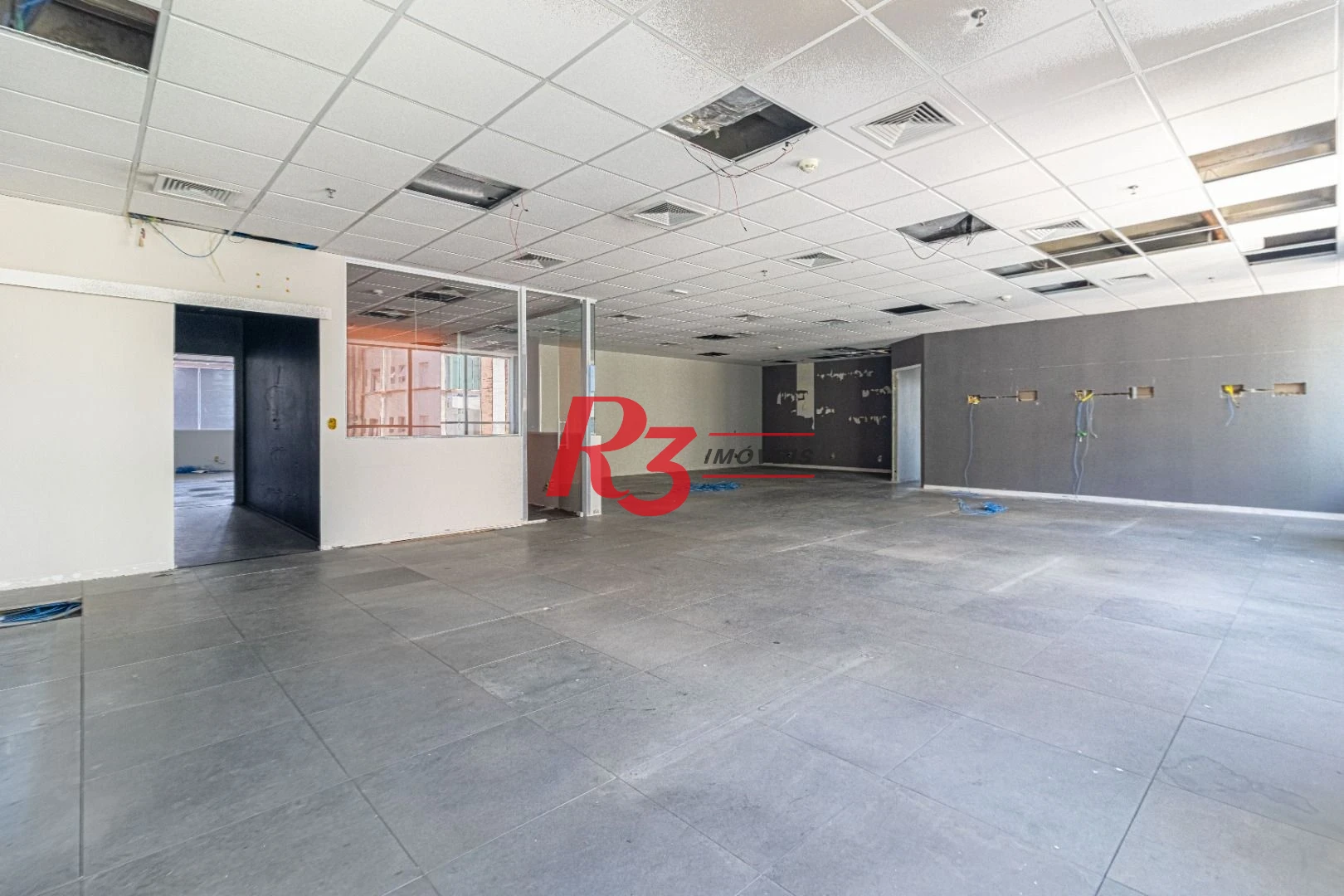 Sala, 278 m² - venda por R$ 3.342.960,00 ou aluguel por R$ 23.913,47/mês - José Menino - Santos/SP