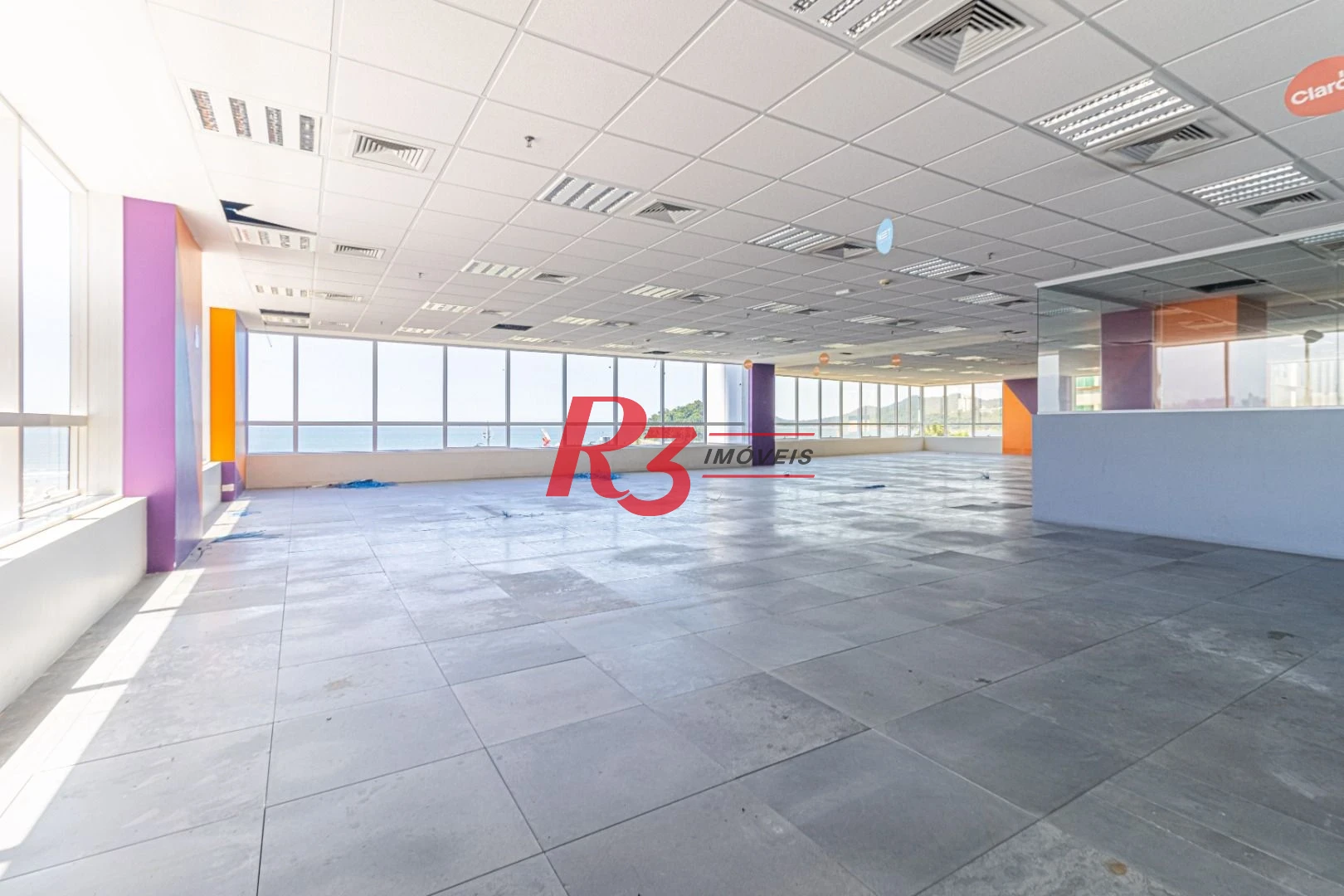 Sala para alugar, 238 m² por R$ 18.023,08/mês - José Menino - Santos/SP
