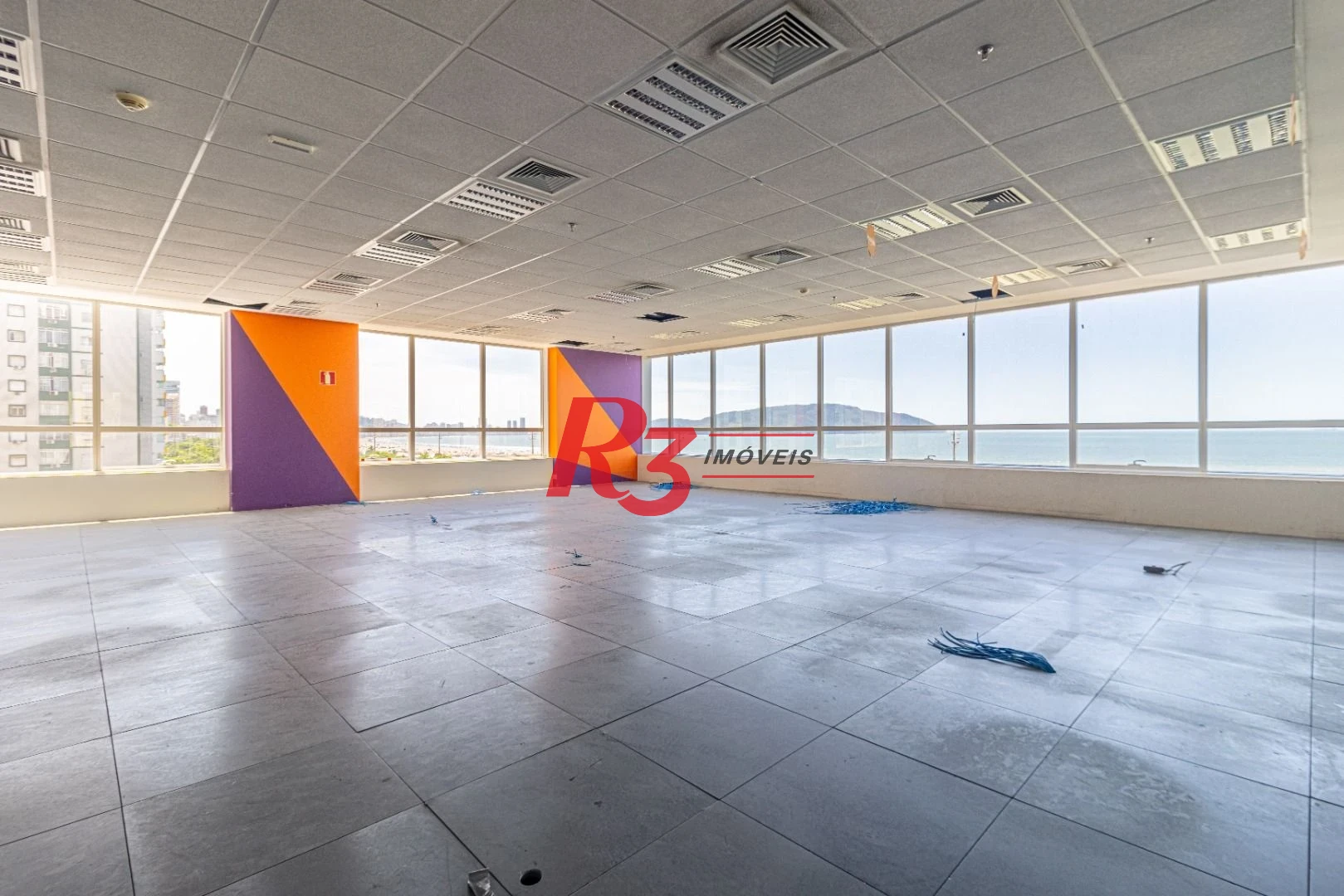 Sala para alugar, 238 m² por R$ 18.023,08/mês - José Menino - Santos/SP