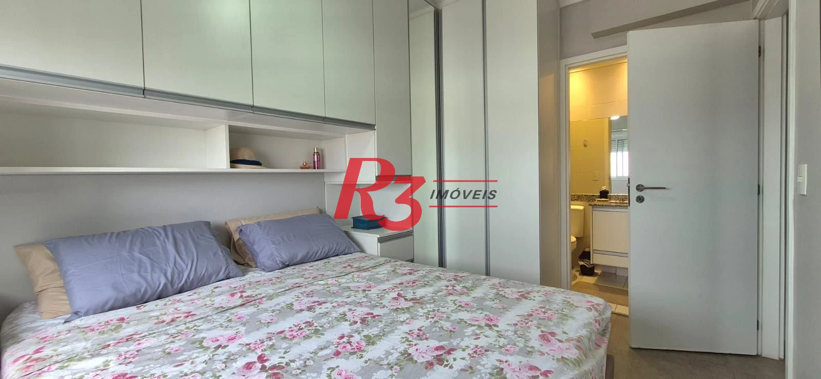 Apartamento com 2 dormitórios à venda, 63 m² por R$ 789.000,00 - Campo Grande - Santos/SP