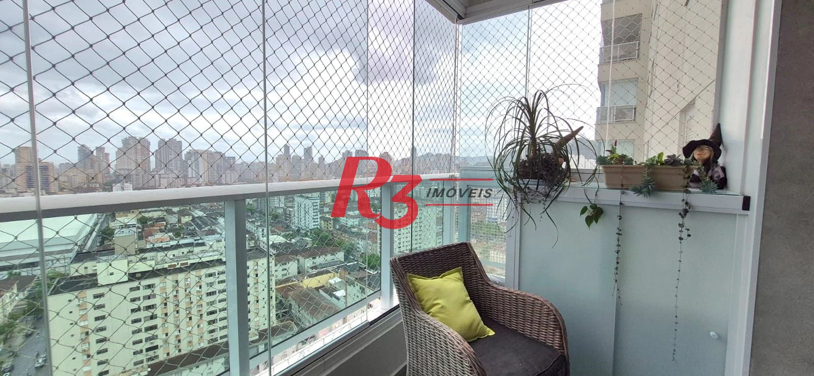 Apartamento com 2 dormitórios à venda, 63 m² por R$ 789.000,00 - Campo Grande - Santos/SP
