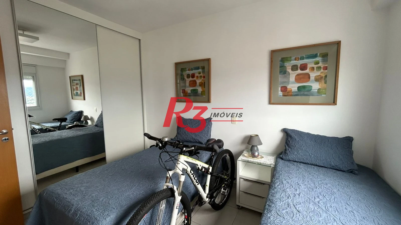 Apartamento com 2 dormitórios à venda, 83 m² por R$ 1.670.000,00 - Gonzaga - Santos/SP