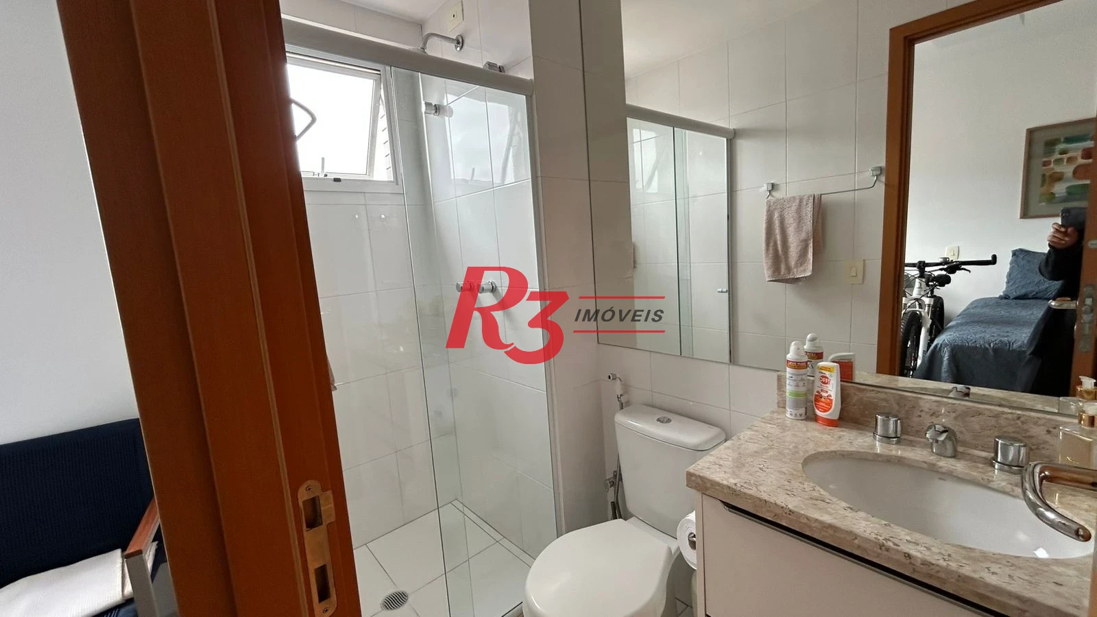 Apartamento com 2 dormitórios à venda, 83 m² por R$ 1.670.000,00 - Gonzaga - Santos/SP