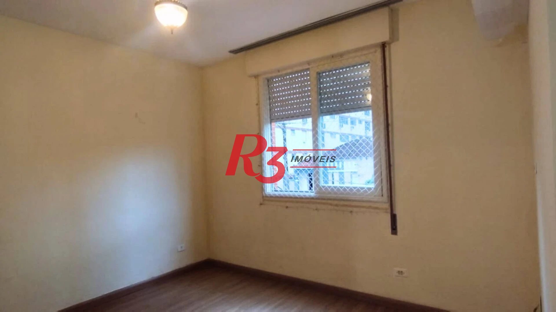 Apartamento com 3 dormitórios à venda, 135 m² por R$ 850.000,00 - Pompéia - Santos/SP