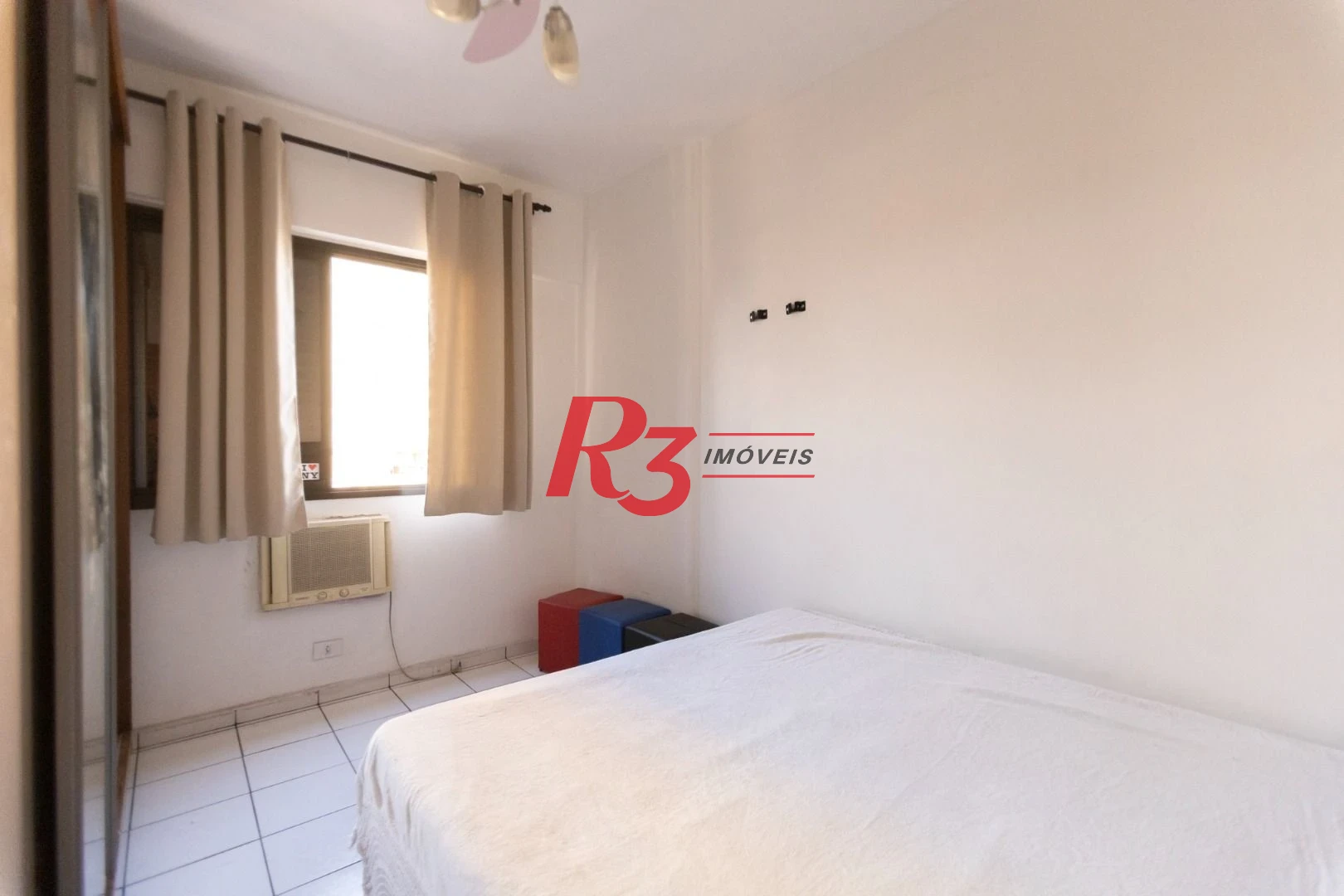 Apartamento Duplex com 3 dormitórios à venda, 160 m² por R$ 1.100.000,00 - Encruzilhada - Santos/SP