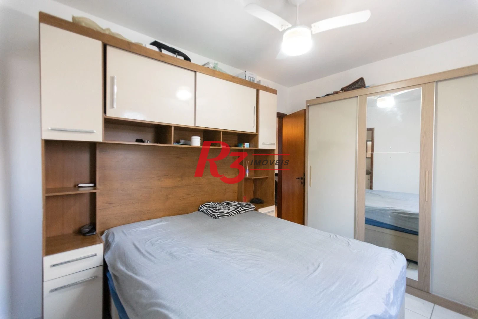 Apartamento Duplex com 3 dormitórios à venda, 160 m² por R$ 1.100.000,00 - Encruzilhada - Santos/SP