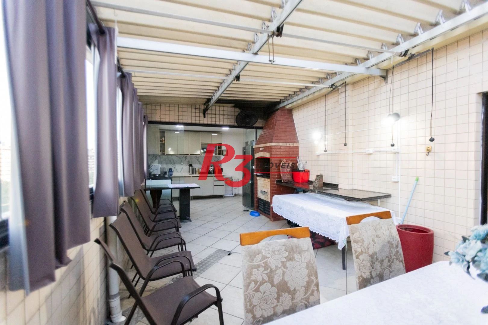 Apartamento Duplex com 3 dormitórios à venda, 160 m² por R$ 1.100.000,00 - Encruzilhada - Santos/SP