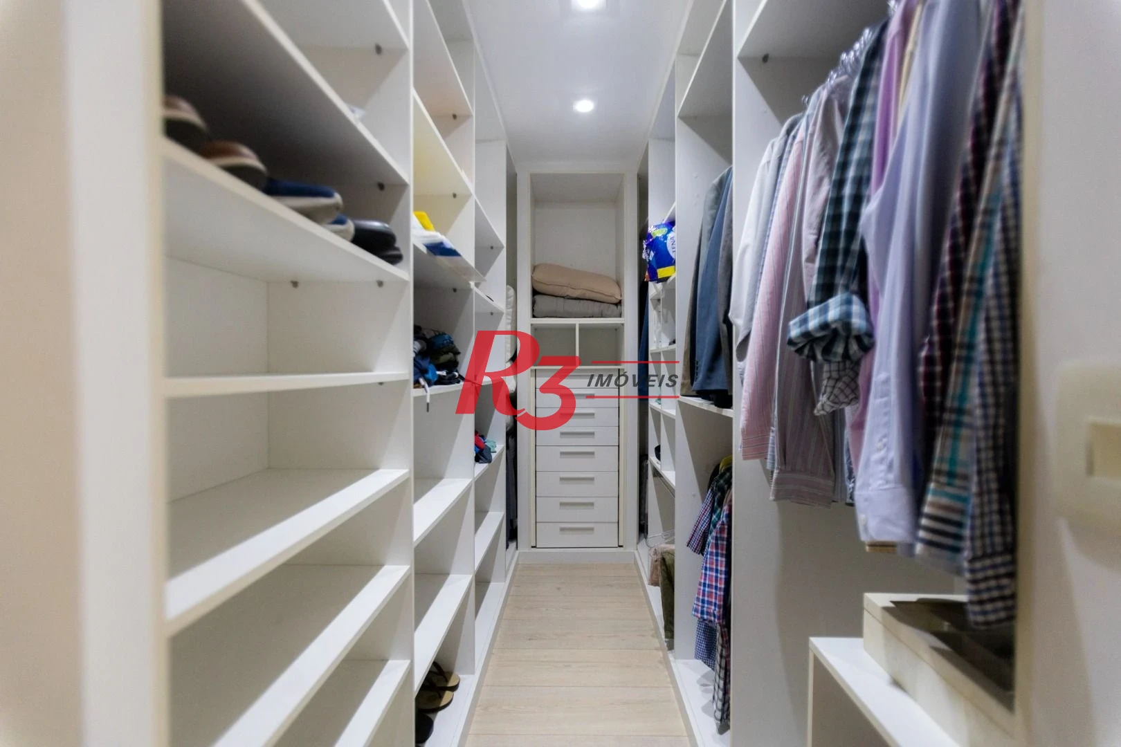Apartamento para alugar, 171 m² por R$ 13.000,02/mês - Embaré - Santos/SP