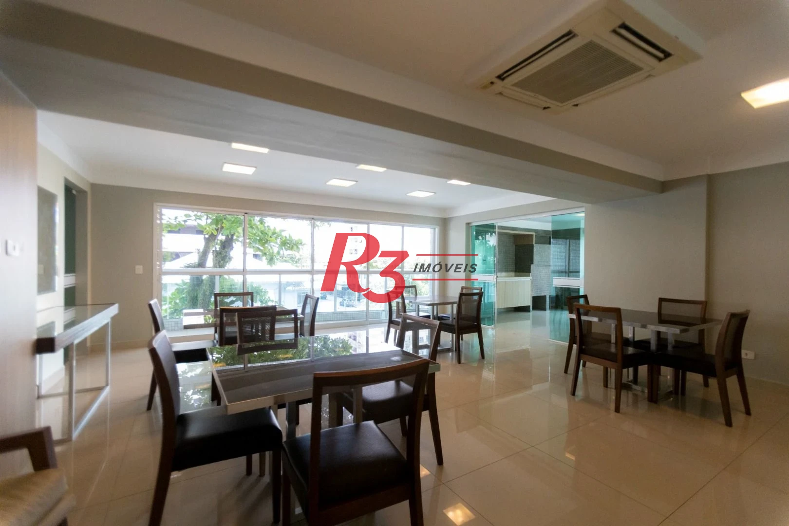 Apartamento para alugar, 171 m² por R$ 13.000,02/mês - Embaré - Santos/SP