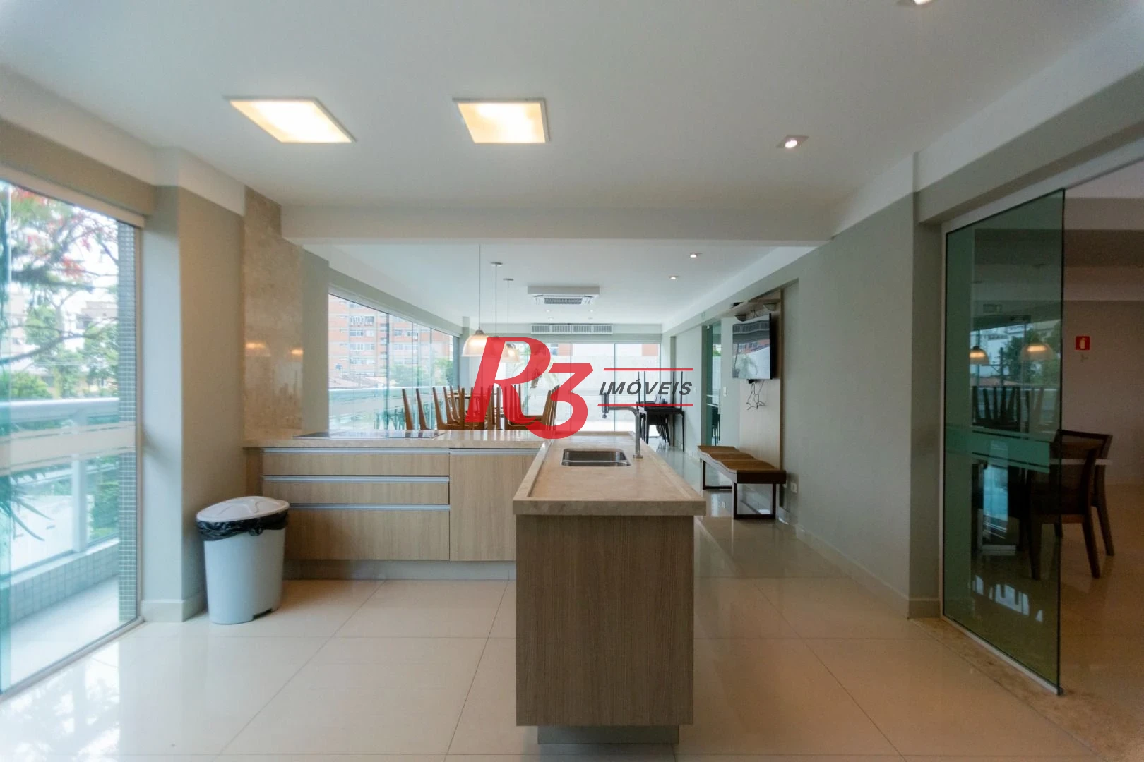 Apartamento para alugar, 171 m² por R$ 13.000,02/mês - Embaré - Santos/SP