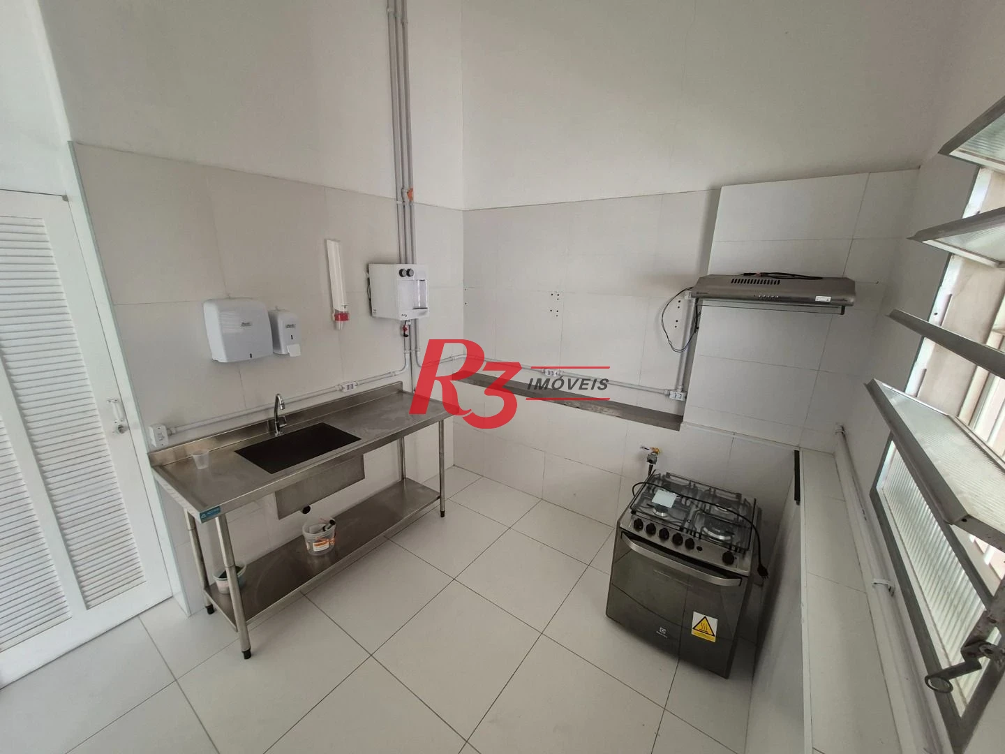 Loja à venda, 75 m² por R$ 550.000,00 - Campo Grande - Santos/SP