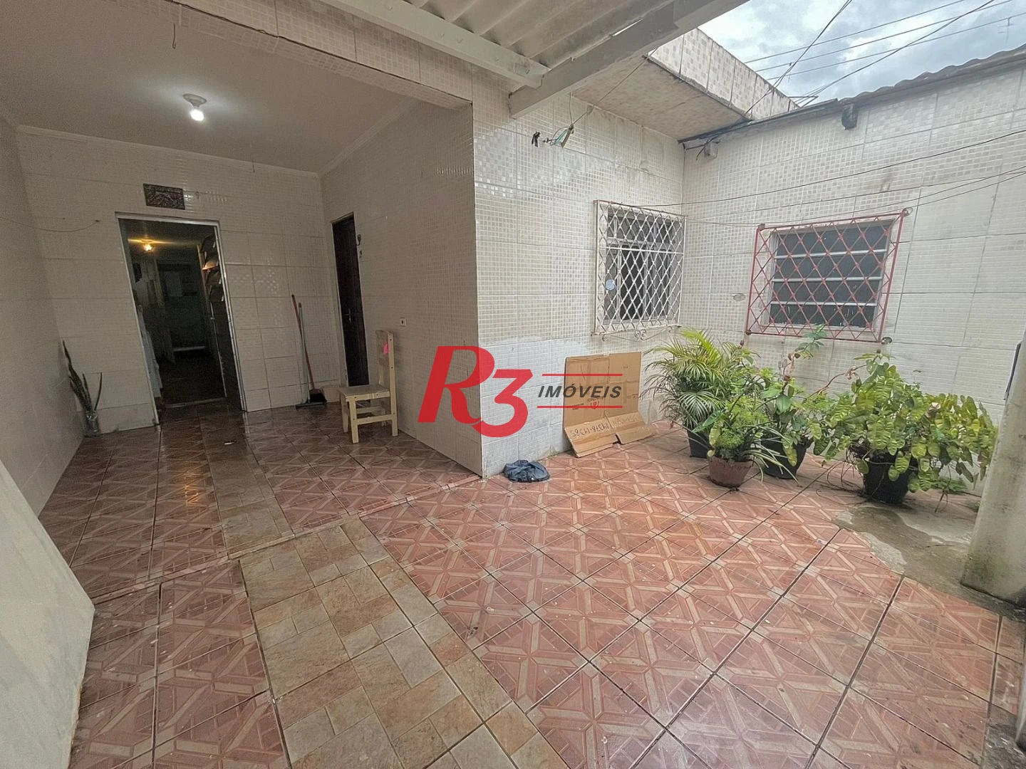 Casa com 4 dormitórios à venda, 100 m² por R$ 320.000,00 - Castelo - Santos/SP